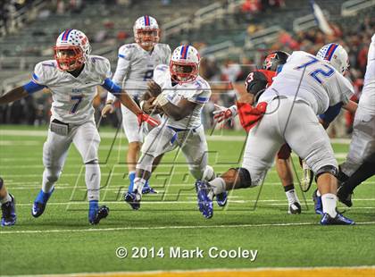 Thumbnail 3 in Midway vs. Lee (UIL 6A  Bi-District Playoff) photogallery.