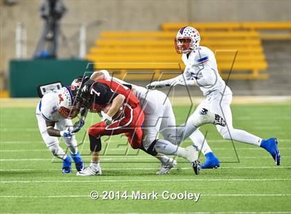 Thumbnail 3 in Midway vs. Lee (UIL 6A  Bi-District Playoff) photogallery.