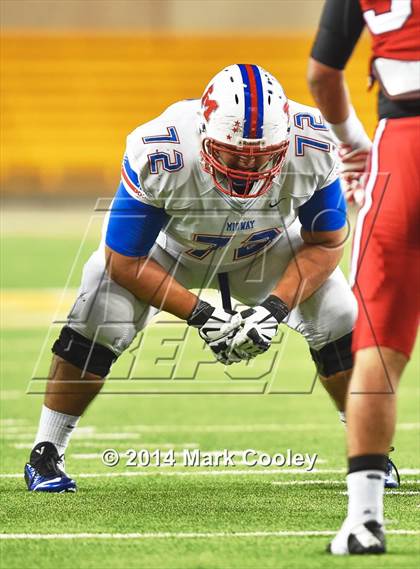 Thumbnail 1 in Midway vs. Lee (UIL 6A  Bi-District Playoff) photogallery.