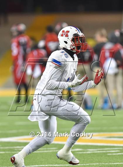 Thumbnail 2 in Midway vs. Lee (UIL 6A  Bi-District Playoff) photogallery.