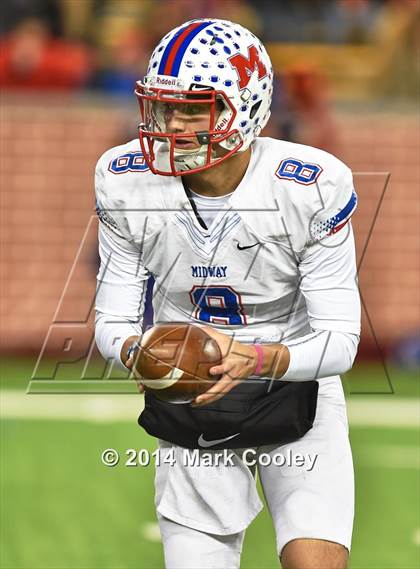 Thumbnail 3 in Midway vs. Lee (UIL 6A  Bi-District Playoff) photogallery.