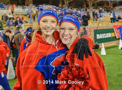 Thumbnail 1 in Midway vs. Lee (UIL 6A  Bi-District Playoff) photogallery.