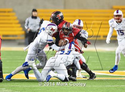 Thumbnail 2 in Midway vs. Lee (UIL 6A  Bi-District Playoff) photogallery.