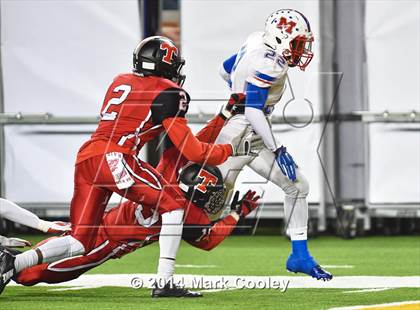 Thumbnail 2 in Midway vs. Lee (UIL 6A  Bi-District Playoff) photogallery.