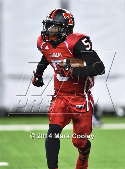 Thumbnail 2 in Midway vs. Lee (UIL 6A  Bi-District Playoff) photogallery.