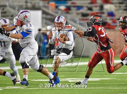 Thumbnail 1 in Midway vs. Lee (UIL 6A  Bi-District Playoff) photogallery.