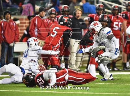 Thumbnail 2 in Midway vs. Lee (UIL 6A  Bi-District Playoff) photogallery.