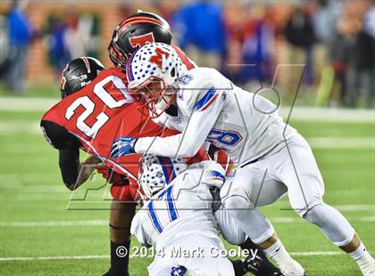 Thumbnail 1 in Midway vs. Lee (UIL 6A  Bi-District Playoff) photogallery.