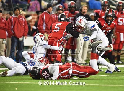 Thumbnail 3 in Midway vs. Lee (UIL 6A  Bi-District Playoff) photogallery.