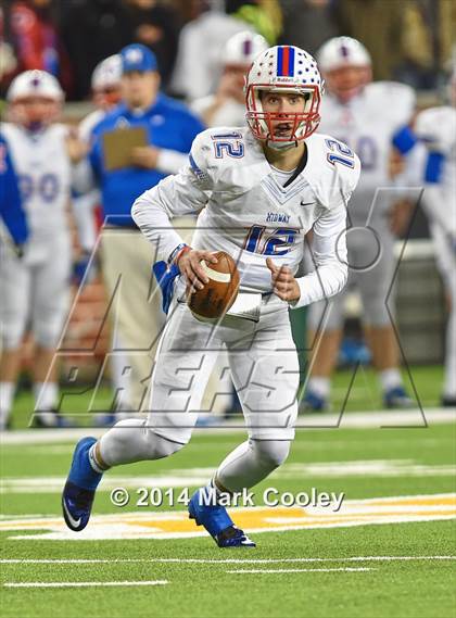 Thumbnail 2 in Midway vs. Lee (UIL 6A  Bi-District Playoff) photogallery.