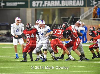 Thumbnail 2 in Midway vs. Lee (UIL 6A  Bi-District Playoff) photogallery.