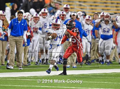Thumbnail 1 in Midway vs. Lee (UIL 6A  Bi-District Playoff) photogallery.