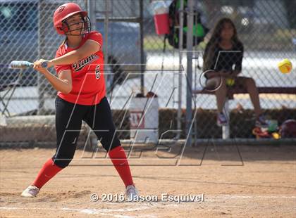 Thumbnail 2 in Wilson vs. South Gate photogallery.