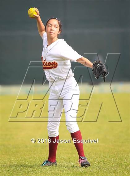 Thumbnail 2 in Wilson vs. South Gate photogallery.