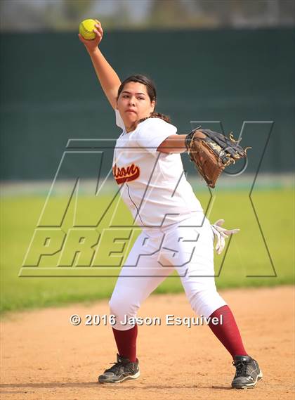 Thumbnail 3 in Wilson vs. South Gate photogallery.