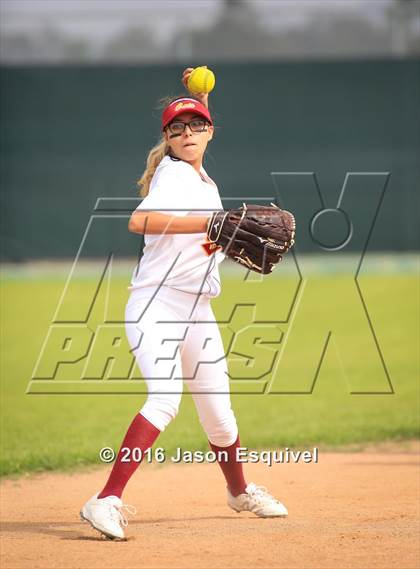 Thumbnail 2 in Wilson vs. South Gate photogallery.