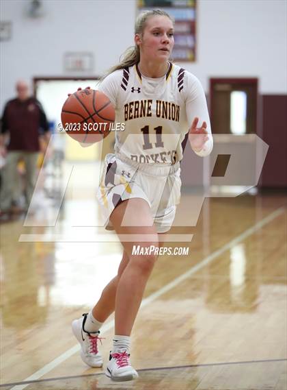Thumbnail 2 in Northside Christian vs Berne Union (OHSAA D4 Sectional) photogallery.