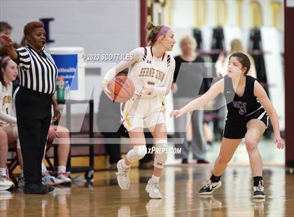 Thumbnail 3 in Northside Christian vs Berne Union (OHSAA D4 Sectional) photogallery.