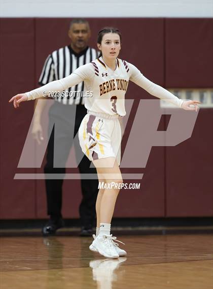 Thumbnail 2 in Northside Christian vs Berne Union (OHSAA D4 Sectional) photogallery.