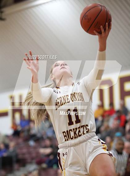 Thumbnail 3 in Northside Christian vs Berne Union (OHSAA D4 Sectional) photogallery.