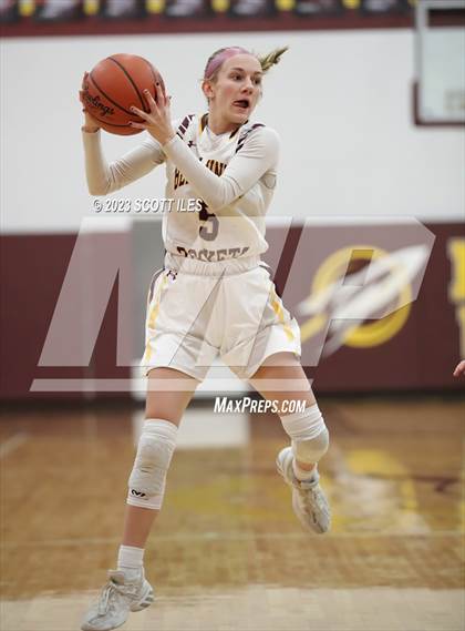 Thumbnail 2 in Northside Christian vs Berne Union (OHSAA D4 Sectional) photogallery.
