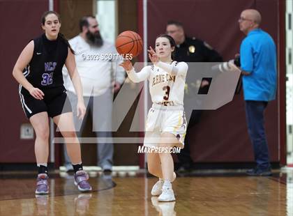 Thumbnail 3 in Northside Christian vs Berne Union (OHSAA D4 Sectional) photogallery.