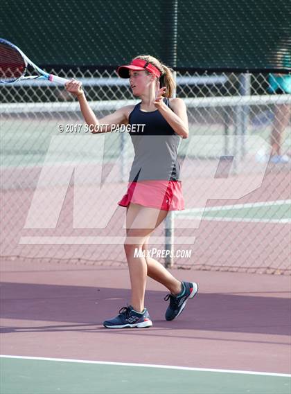 Thumbnail 2 in Valley League Girls Tennis Championships photogallery.