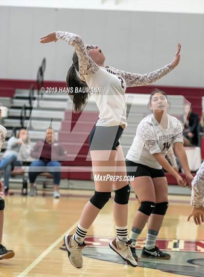 Thumbnail 1 in FR: Elko @ Truckee photogallery.