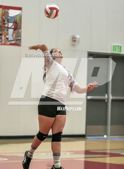 Thumbnail 2 in FR: Elko @ Truckee photogallery.