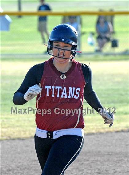 Thumbnail 2 in Tehachapi @ Chavez (CIF CS Playoffs) photogallery.