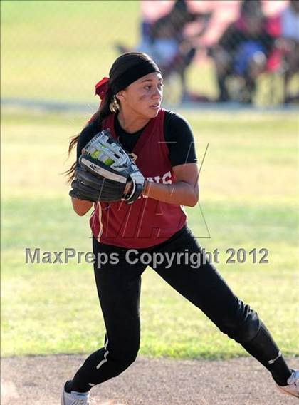 Thumbnail 2 in Tehachapi @ Chavez (CIF CS Playoffs) photogallery.