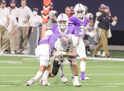 Thumbnail 3 in West vs. Mount Vernon (UIL 3A Regional Quarterfinal ) photogallery.