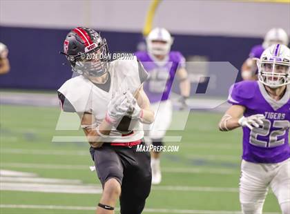 Thumbnail 2 in West vs. Mount Vernon (UIL 3A Regional Quarterfinal ) photogallery.