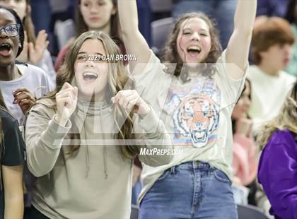 Thumbnail 1 in West vs. Mount Vernon (UIL 3A Regional Quarterfinal ) photogallery.