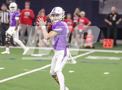 Thumbnail 1 in West vs. Mount Vernon (UIL 3A Regional Quarterfinal ) photogallery.