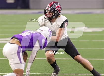 Thumbnail 2 in West vs. Mount Vernon (UIL 3A Regional Quarterfinal ) photogallery.