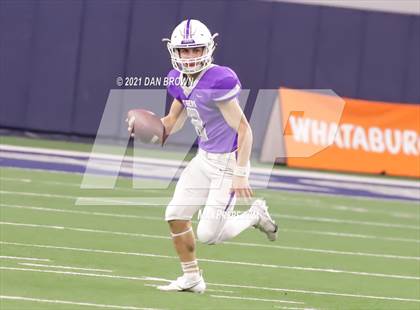 Thumbnail 2 in West vs. Mount Vernon (UIL 3A Regional Quarterfinal ) photogallery.