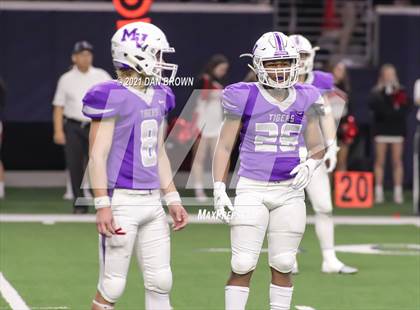Thumbnail 2 in West vs. Mount Vernon (UIL 3A Regional Quarterfinal ) photogallery.