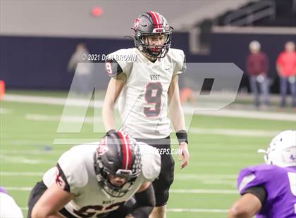 Thumbnail 3 in West vs. Mount Vernon (UIL 3A Regional Quarterfinal ) photogallery.