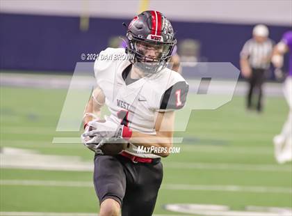 Thumbnail 3 in West vs. Mount Vernon (UIL 3A Regional Quarterfinal ) photogallery.