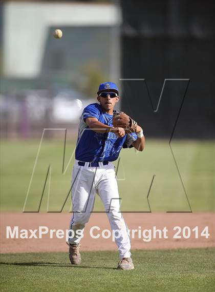 Thumbnail 3 in Sunnyside vs. Rio Rico (Lancer Baseball Classic) photogallery.