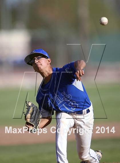 Thumbnail 3 in Sunnyside vs. Rio Rico (Lancer Baseball Classic) photogallery.