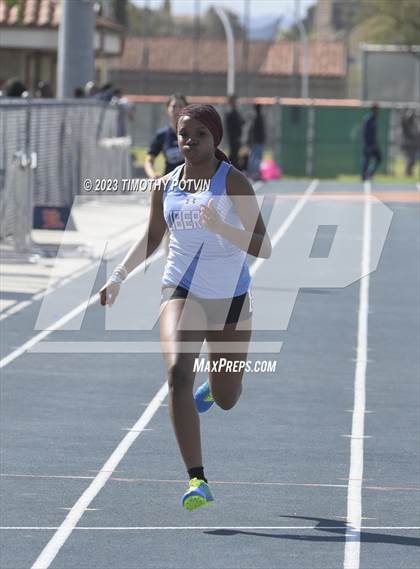 Thumbnail 2 in Roosevelt Invitational photogallery.