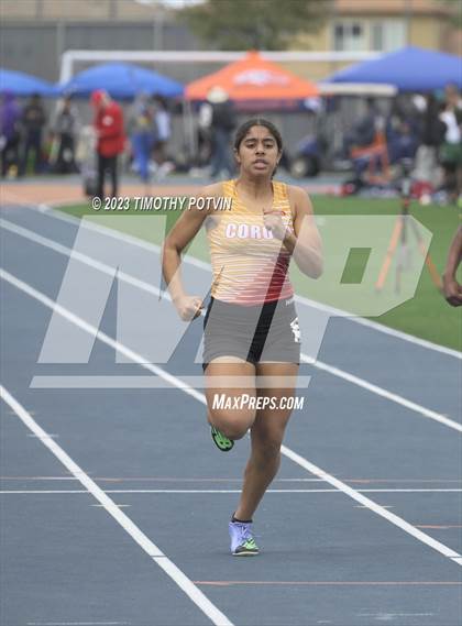 Thumbnail 1 in Roosevelt Invitational photogallery.