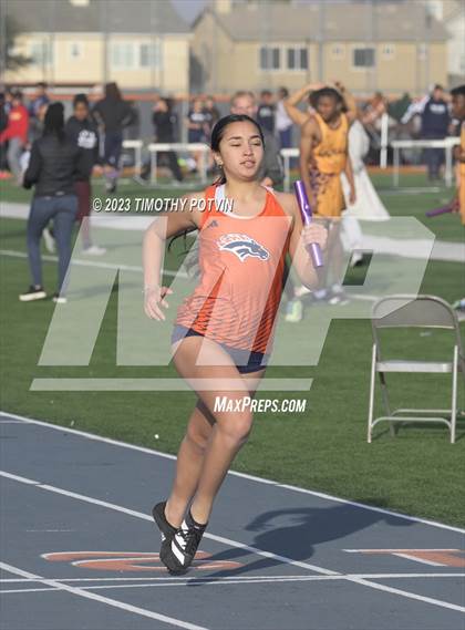 Thumbnail 3 in Roosevelt Invitational photogallery.