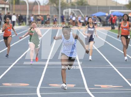Thumbnail 1 in Roosevelt Invitational photogallery.