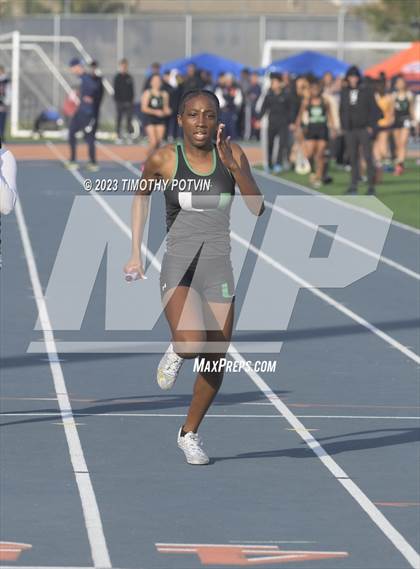 Thumbnail 2 in Roosevelt Invitational photogallery.