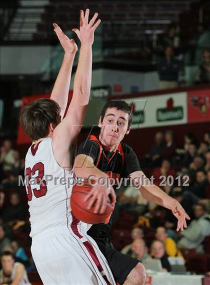 Thumbnail 3 in Sacred Heart Prep vs. Half Moon Bay (CIF CCS D4 Final) photogallery.