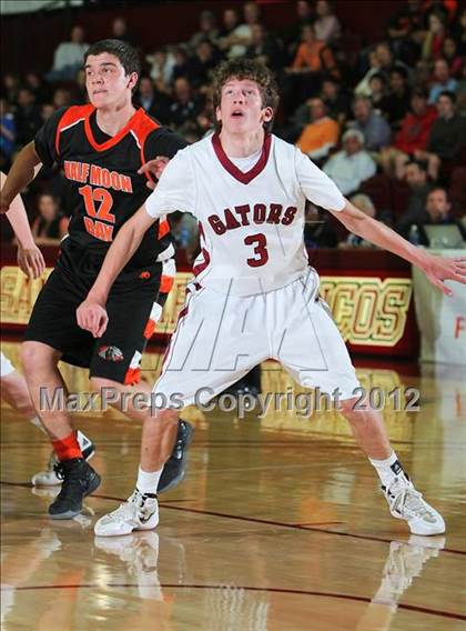 Thumbnail 2 in Sacred Heart Prep vs. Half Moon Bay (CIF CCS D4 Final) photogallery.