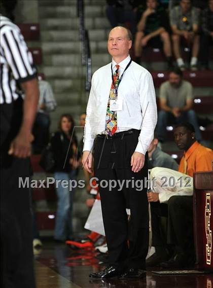 Thumbnail 1 in Sacred Heart Prep vs. Half Moon Bay (CIF CCS D4 Final) photogallery.